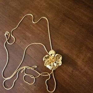 Risis Necklace  Orchid Vintage Singapore 24k Gold Plated New